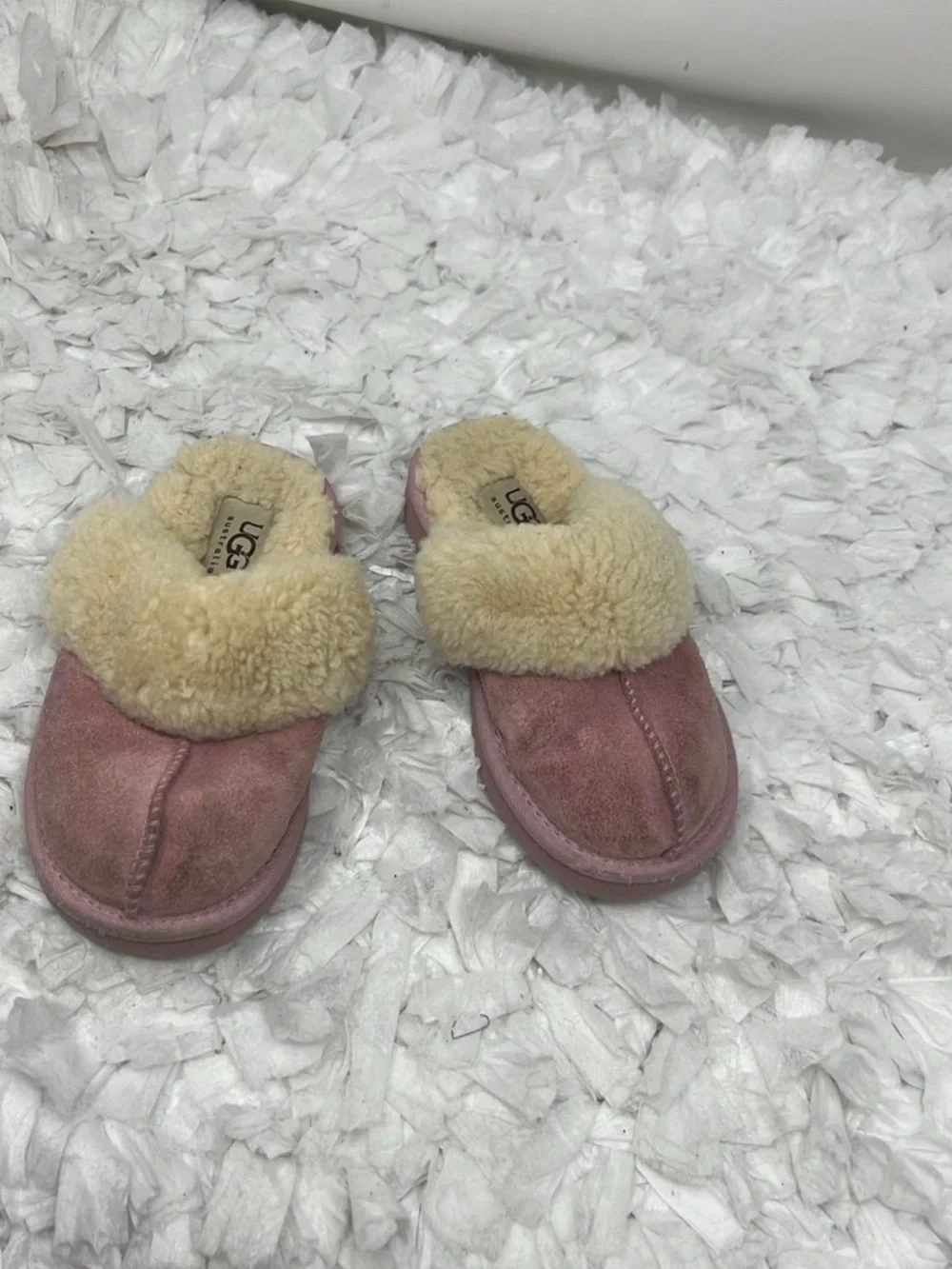 UGG Australia Kids Size 10 Pink Suede Shearling Slide Slippers Shoes